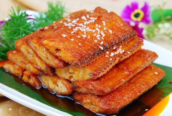 為什么帶魚不能人工養(yǎng)殖？帶魚是深海魚嗎？有什么營養(yǎng)價值