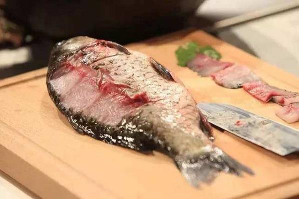 怎么做魚沒有土腥味？魚有土腥味怎么去除？魚腥線怎么去？